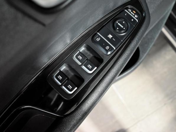Kia Optima IV Рестайлинг с пробегом 2019 года, цена 2 100 000 рублей, 102813 км, седан, Автокод Объявления