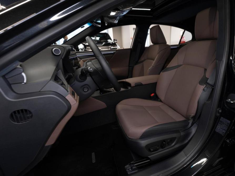 Lexus ES VII Рестайлинг 2 Москва  - изображение 9