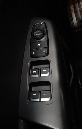 Kia Sportage IV с пробегом 2016 года, цена 1 659 000 рублей, 140680 км, внедорожник, Автокод Объявления