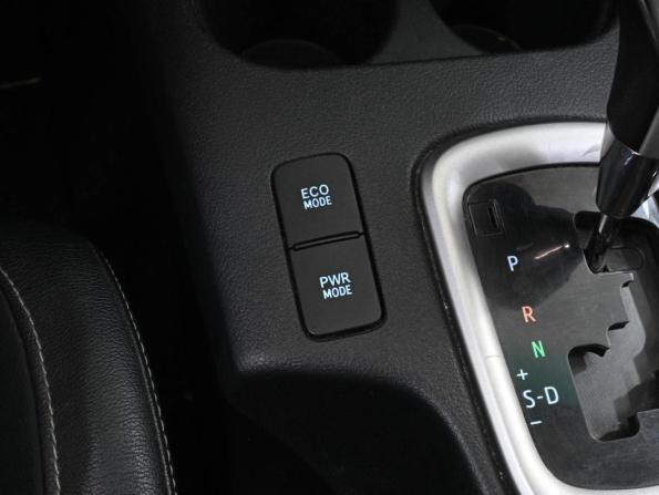 Toyota Hilux VIII с пробегом 2016 года, цена 3 500 000 рублей, 154342 км, offers.body_type.unknown, Автокод Объявления