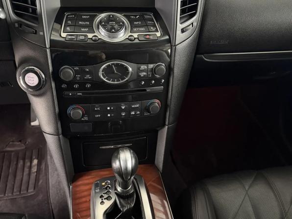 Infiniti FX II (S51) Рестайлинг с пробегом 2011 года, цена 2 050 000 рублей, 227000 км, внедорожник, Автокод Объявления