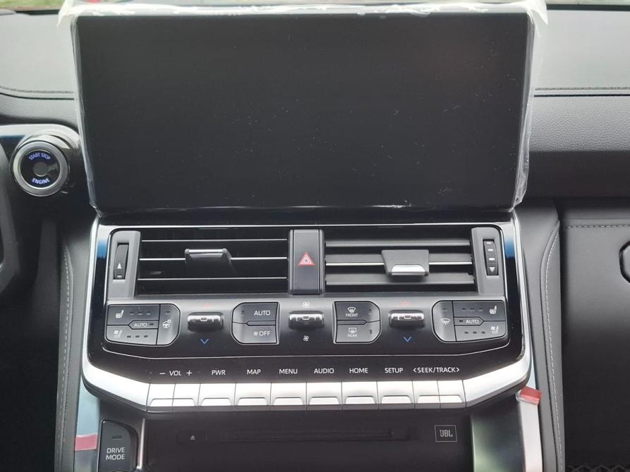 Toyota Land Cruiser 300 Series Екатеринбург  - изображение 23