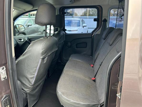 Renault Kangoo II Рестайлинг с пробегом 2014 года, цена 899 000 рублей, 195254 км, минивэн, Автокод Объявления