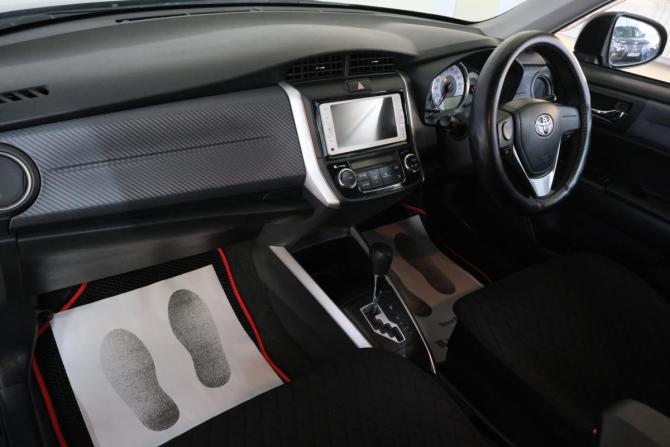 Toyota Corolla XI (E160 E170 E180) с пробегом 2014 года, цена 1 599 000 рублей, 99500 км, универсал, Автокод Объявления