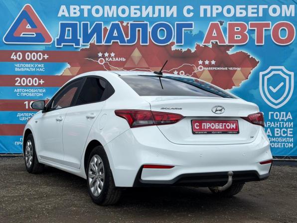 Hyundai Solaris II с пробегом 2018 года, цена 960 000 рублей, 109000 км, седан, Автокод Объявления