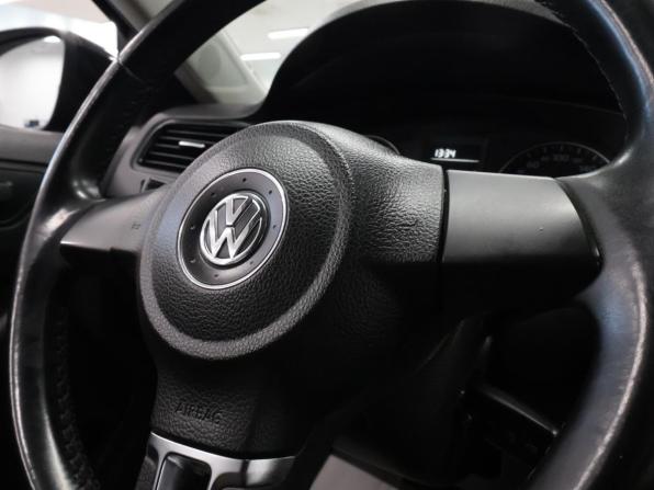 Volkswagen Jetta VI с пробегом 2013 года, цена 1 125 000 рублей, 93445 км, седан, Автокод Объявления