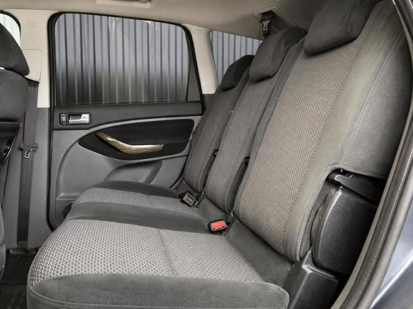 Ford C-MAX I Рестайлинг с пробегом 2007 года, цена 497 000 рублей, 183178 км, компактвэн, Автокод Объявления