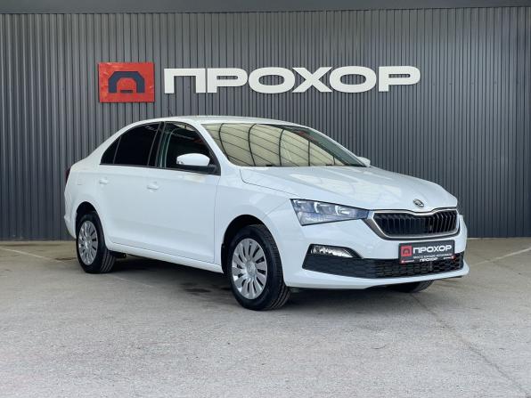 Skoda Rapid II с пробегом 2020 года, цена 1 447 000 рублей, 51980 км, лифтбек, Автокод Объявления