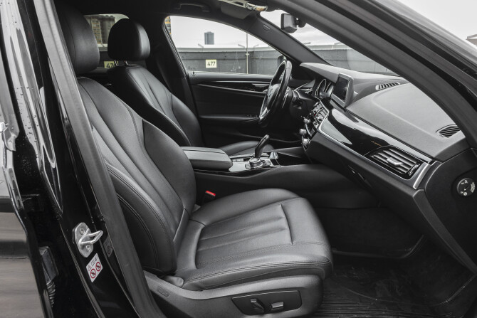 BMW 5 серии VII (G30/G31/G38) с пробегом 2018 года, цена 3 399 000 рублей, 97189 км, седан, Автокод Объявления