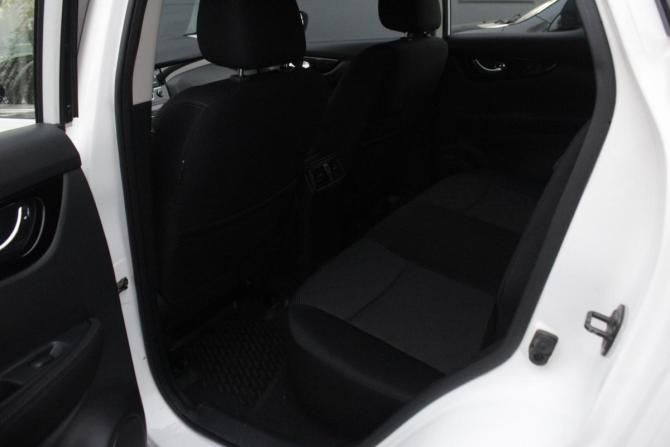 Nissan Qashqai II с пробегом 2018 года, цена 1 615 000 рублей, 45003 км, внедорожник, Автокод Объявления