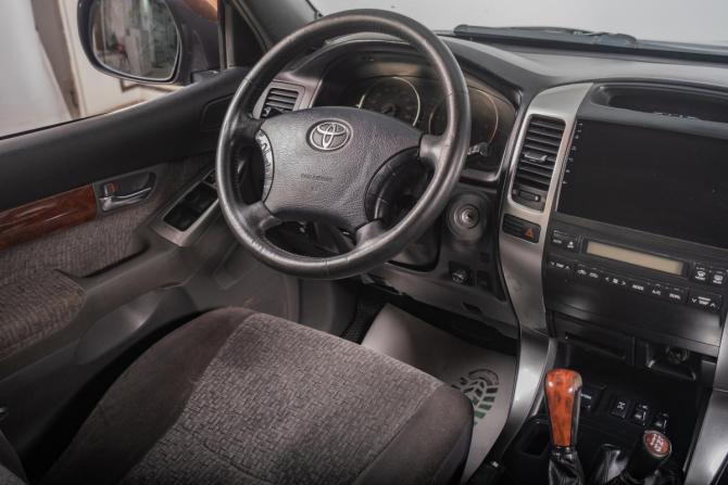 Toyota Land Cruiser Prado 120 Series Рестайлинг с пробегом 2008 года, цена 2 629 000 рублей, 358300 км, внедорожник, Автокод Объявления