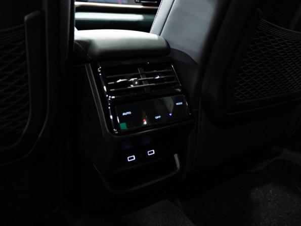 Geely Monjaro I с пробегом 2023 года, цена 3 325 000 рублей, 16463 км, внедорожник, Автокод Объявления