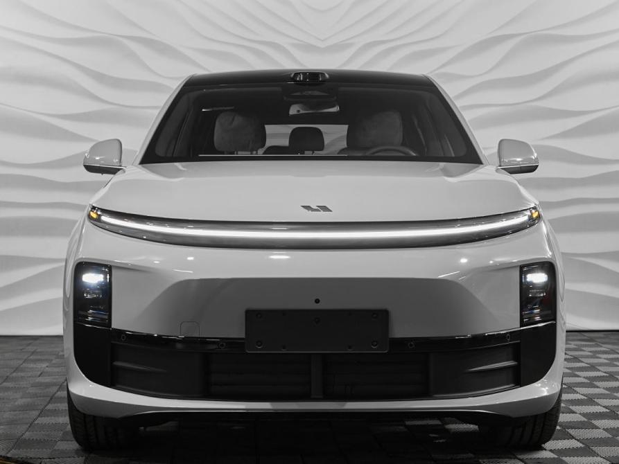 Li Auto (Lixiang) L6 Москва  - изображение 2