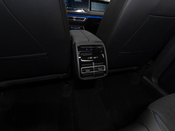 Volkswagen Tiguan III (China Market) с пробегом 2026 года, цена 5 000 000 рублей, 26 км, внедорожник, Автокод Объявления