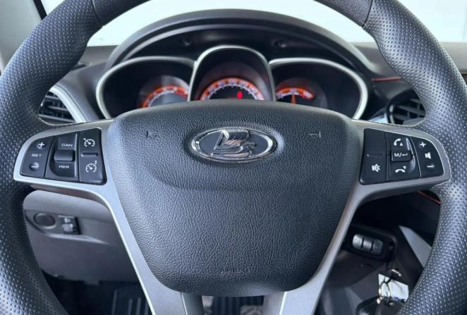 Lada (ВАЗ) Vesta I с пробегом 2019 года, цена 849 000 рублей, 175785 км, универсал, Автокод Объявления