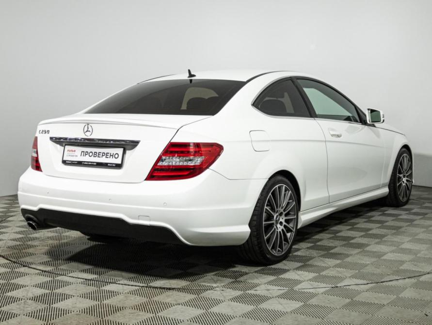 Mercedes-Benz C-Класс III (W204) Рестайлинг Санкт-Петербург  - изображение 5
