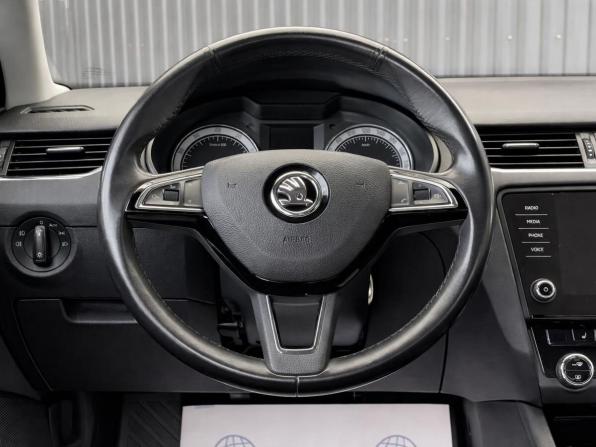Skoda Octavia III (A7) Рестайлинг с пробегом 2017 года, цена 1 777 000 рублей, 177106 км, лифтбек, Автокод Объявления