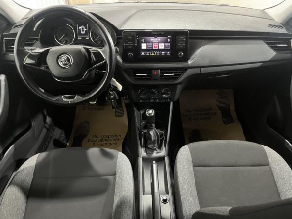 Skoda Rapid II с пробегом 2021 года, цена 1 585 000 рублей, 90750 км, лифтбек, Автокод Объявления