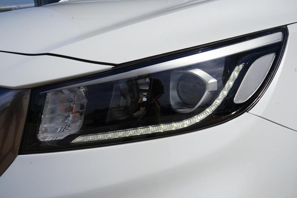 Kia Carnival III Крым  - изображение 31