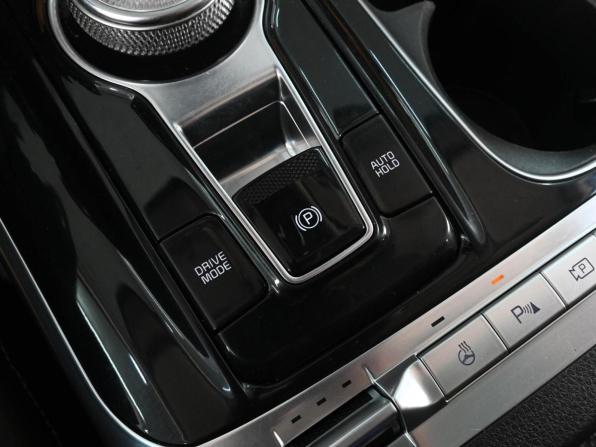 Kia Carnival IV с пробегом 2020 года, цена 3 599 000 рублей, 103980 км, минивэн, Автокод Объявления