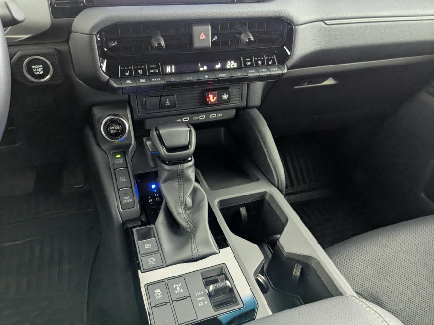 Toyota Land Cruiser Prado 250 Series Москва  - изображение 29