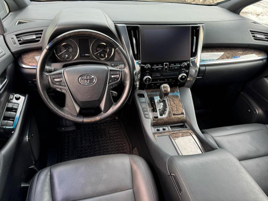 Toyota Alphard III Рестайлинг Кропоткин  - изображение 7