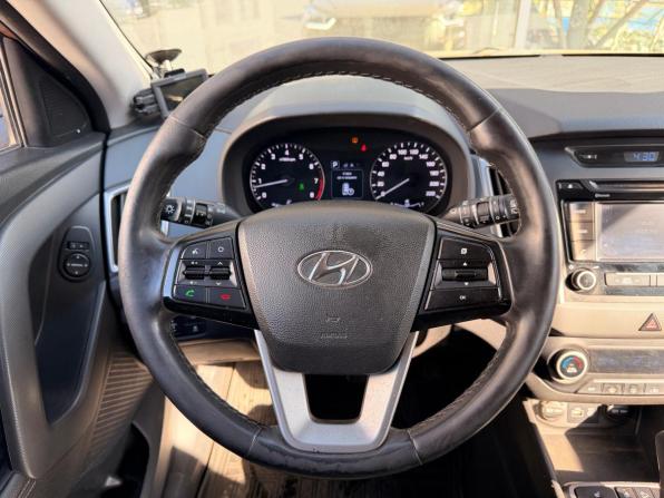 Hyundai Creta I с пробегом 2016 года, цена 1 356 000 рублей, 216114 км, внедорожник, Автокод Объявления