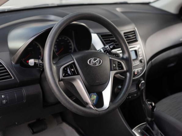 Hyundai Solaris I Рестайлинг с пробегом 2016 года, цена 840 000 рублей, 185195 км, седан, Автокод Объявления
