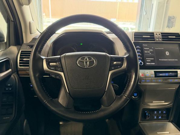 Toyota Land Cruiser Prado 150 Series Рестайлинг 3 с пробегом 2021 года, цена 6 019 000 рублей, 111025 км, внедорожник, Автокод Объявления