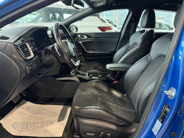 Kia Ceed III Рестайлинг с пробегом 2021 года, цена 1 975 000 рублей, 120199 км, хэтчбек, Автокод Объявления