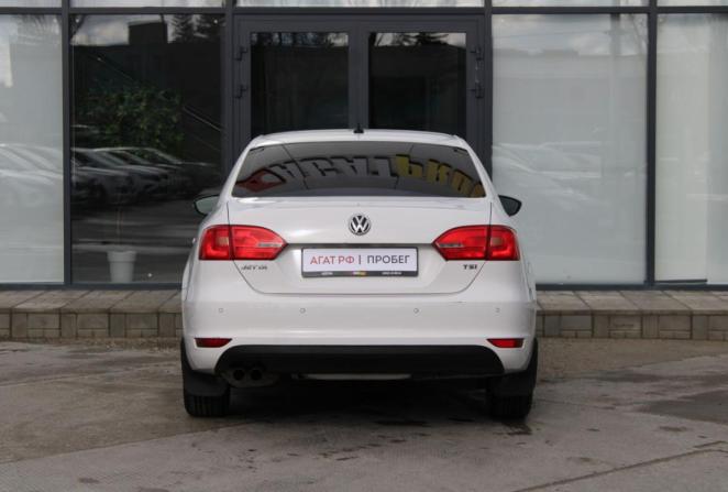 Volkswagen Jetta VI с пробегом 2013 года, цена 1 090 000 рублей, 198445 км, седан, Автокод Объявления