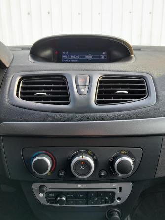 Renault Megane III Рестайлинг с пробегом 2013 года, цена 899 000 рублей, 103120 км, хэтчбек, Автокод Объявления