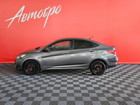 Hyundai Solaris I с пробегом 2013 года, цена 555 000 рублей, 244489 км, седан, Автокод Объявления