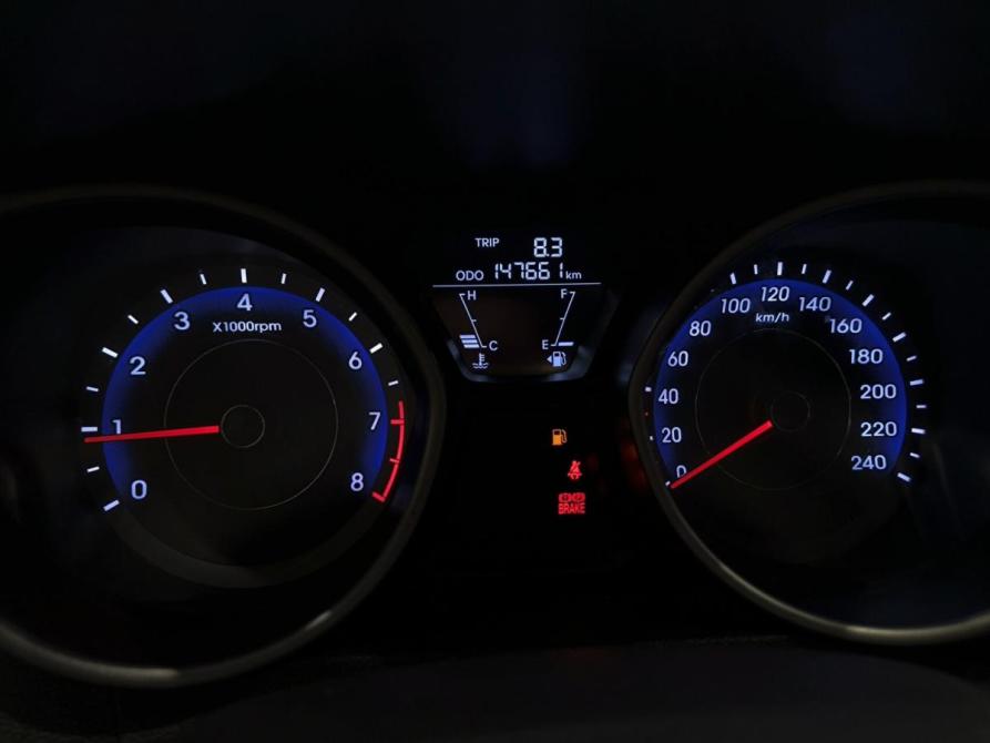 Hyundai Elantra V (MD) Рестайлинг Казань  - изображение 16