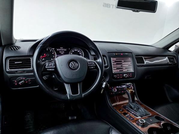 Volkswagen Touareg II с пробегом 2011 года, цена 2 225 000 рублей, 147252 км, внедорожник, Автокод Объявления
