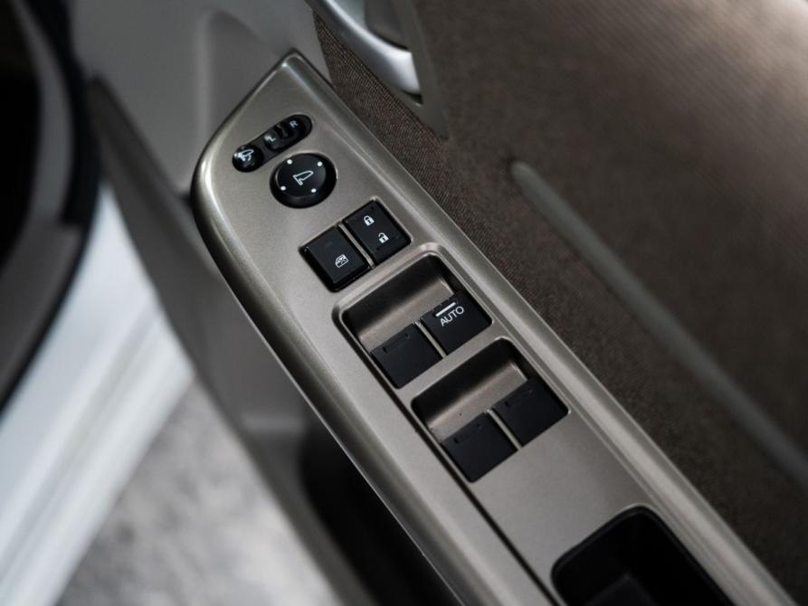 Honda Stepwgn V Иркутск  - изображение 18