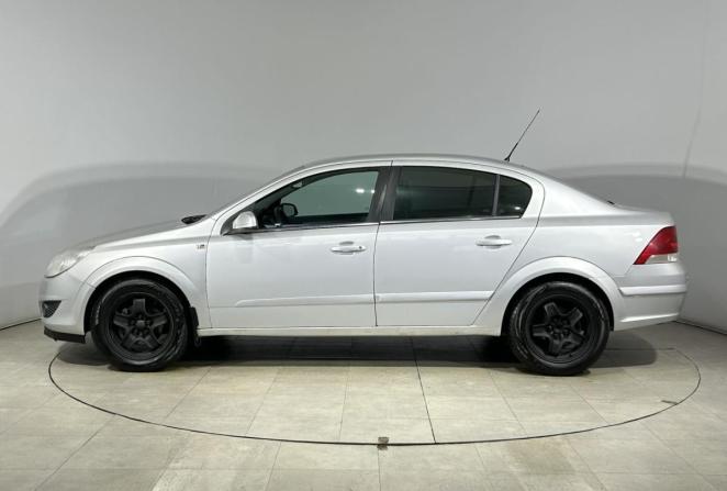 Opel Astra H Рестайлинг с пробегом 2007 года, цена 575 000 рублей, 326129 км, седан, Автокод Объявления