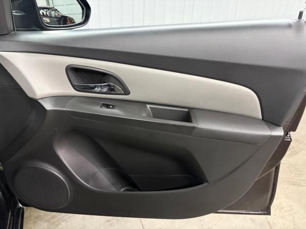 Chevrolet Cruze I Рестайлинг с пробегом 2013 года, цена 877 000 рублей, 150230 км, седан, Автокод Объявления