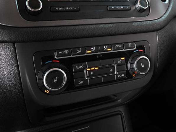 Volkswagen Tiguan I с пробегом 2010 года, цена 1 199 000 рублей, 225650 км, внедорожник, Автокод Объявления