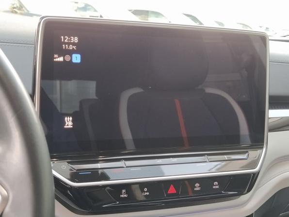 Volkswagen ID.6 с пробегом 2022 года, цена 3 100 000 рублей, 61174 км, внедорожник, Автокод Объявления