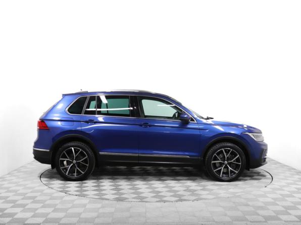 Volkswagen Tiguan II Рестайлинг с пробегом 2020 года, цена 3 349 900 рублей, 62000 км, внедорожник, Автокод Объявления