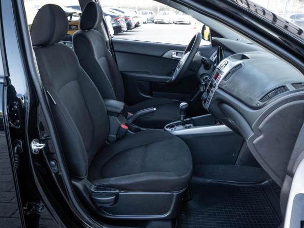 Kia Cerato II с пробегом 2009 года, цена 697 700 рублей, 304513 км, седан, Автокод Объявления