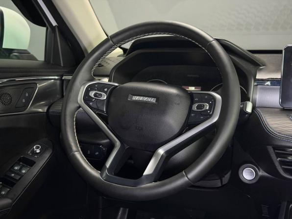 Haval Jolion I Рестайлинг с пробегом 2023 года, цена 1 895 000 рублей, 51447 км, внедорожник, Автокод Объявления