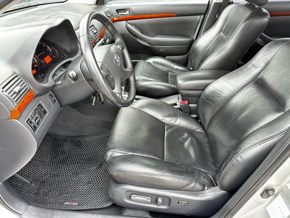 Toyota Avensis II Рестайлинг с пробегом 2007 года, цена 800 000 рублей, 290750 км, седан, Автокод Объявления