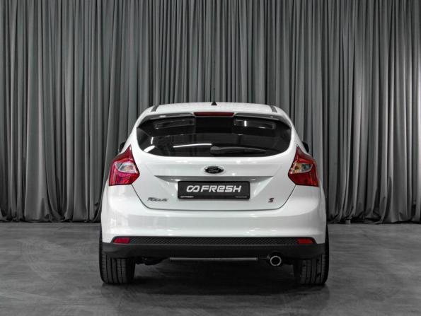Ford Focus III с пробегом 2012 года, цена 1 070 000 рублей, 240624 км, хэтчбек, Автокод Объявления
