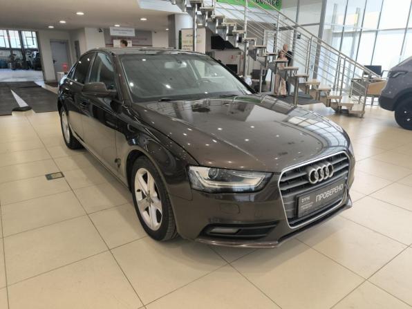 Audi A4 IV (B8) Рестайлинг с пробегом 2014 года, цена 1 250 000 рублей, 171226 км, седан, Автокод Объявления