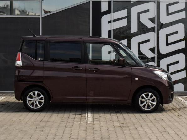 Suzuki Solio III с пробегом 2018 года, цена 798 000 рублей, 169151 км, микровэн, Автокод Объявления