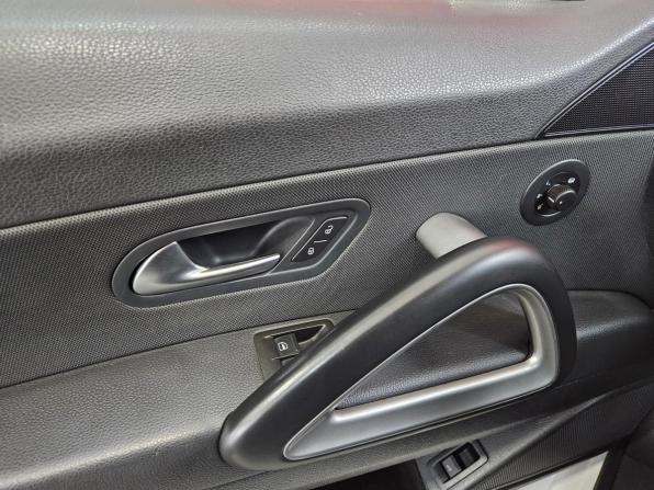 Volkswagen Scirocco III с пробегом 2010 года, цена 1 085 000 рублей, 168353 км, хэтчбек, Автокод Объявления