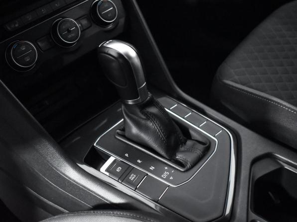 Volkswagen Tiguan II с пробегом 2018 года, цена 1 870 000 рублей, 90000 км, внедорожник, Автокод Объявления