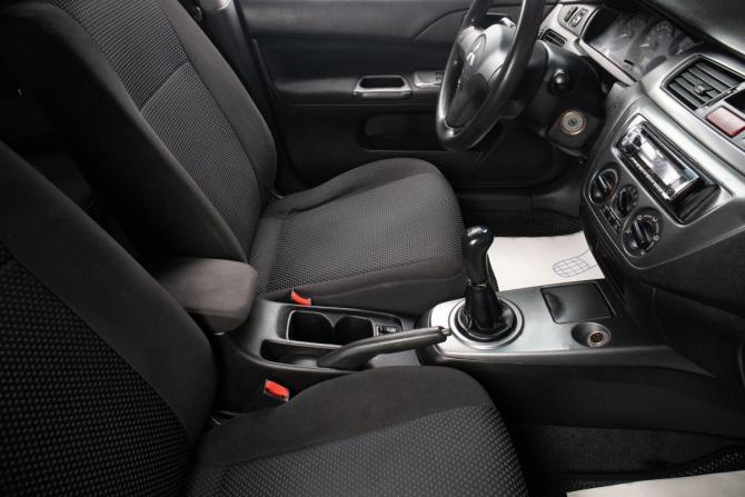 Mitsubishi Lancer IX Рестайлинг с пробегом 2006 года, цена 579 000 рублей, 170000 км, седан, Автокод Объявления